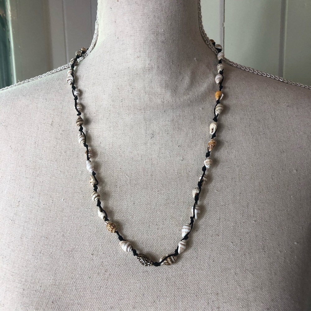 Women’s Free People Shell Necklace